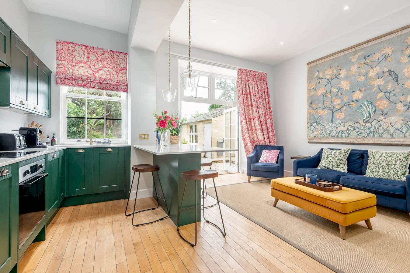 Entire apartment, Greyfriars Bothy in St Andrews, Fife region