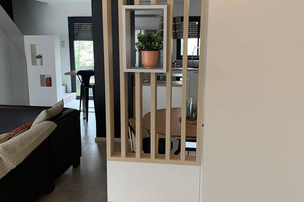 Villa avec spa tout confort 2 chambres 4 personnes in Calvisson, Côte méditerranéenne (France)