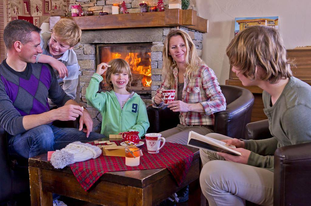 Ganze Wohnung, Vvf La Plagne Montchavin Paradiski - 2 Zimmer-Appartement für 4 Personen und 1 Baby - 2 Jahre alt in La Plagne, Bellentre