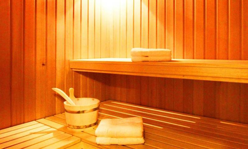 Ferienhaus für 8 Personen, mit Whirlpool und Terrasse sowie Garten und Sauna in Quern - 4