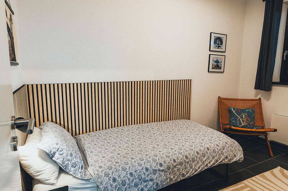Ganze Wohnung, Private Fereinwohnung im Hunsrück mit herrlichem Talblick und Zedernholz-Sauna in Bruschied, Landkreis Bad Kreuznach