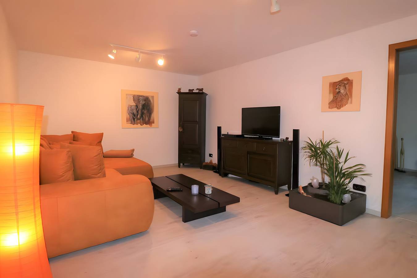 Garden Apartment in Dream Location with Wi-Fi and Terrace in Neckarbischofsheim, Kraichgau