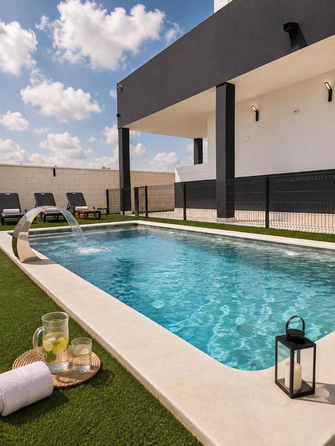 Apartamento para 6 personas, con Balcón y Terraza además de Jardín y Piscina en Puerto Real