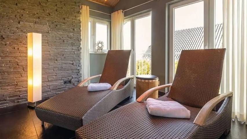 Ferienhaus für 6 Personen, mit Garten und Sauna in Sagard