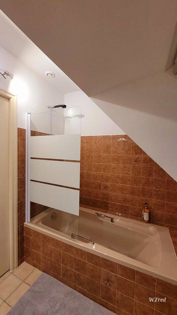 Location de vacances pour 6 personnes, avec jardin à Pleucadeuc - 4