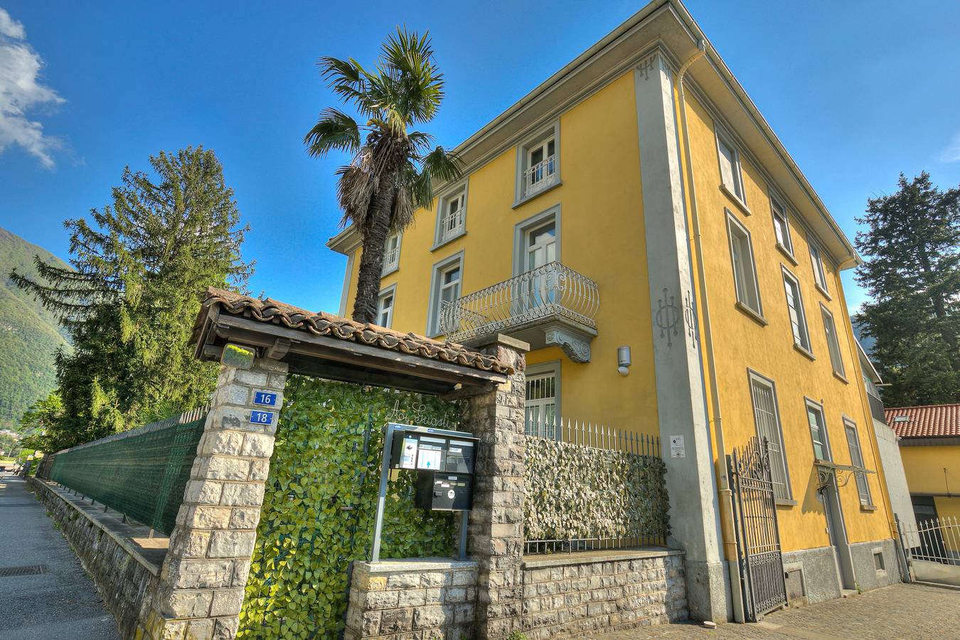 Ganze Wohnung, Maroggia Apt 1 Near The Lake in Luganersee