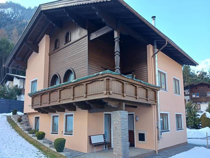 Ferienwohnung für 4 Personen, mit Garten in Sautens