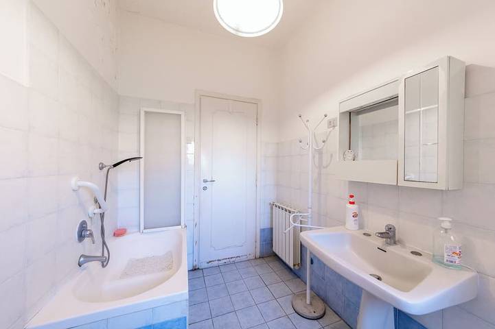 Ganze Wohnung, You are 100 meters from the sea! in Ladispoli, Rom Provinz