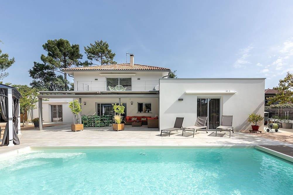 Villa Mimizan Plage, 5 Chambres, 10 Personnes, Piscine, Jaccuzi, à 300 m Plage in Mimizan, Côte d’Argent