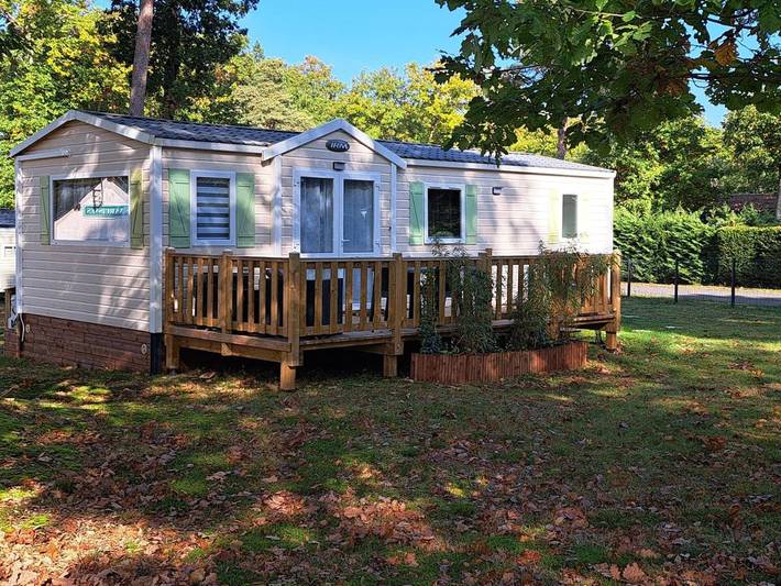 Location de vacances pour 4 personnes, avec terrasse ainsi que jardin et piscine à Marcilly-sur-Eure