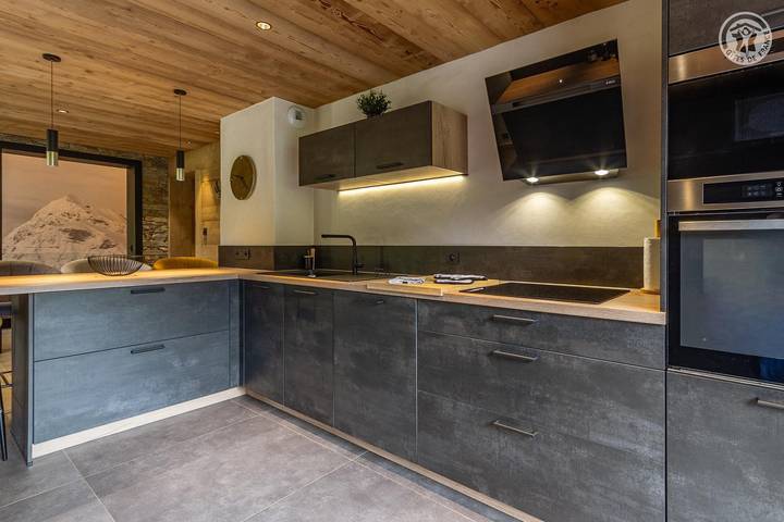 Gîte pour 10 personnes, avec terrasse à Saint-Nicolas-la-Chapelle - 4