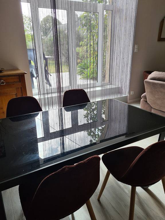 Gîte pour 4 personnes, avec jardin et terrasse à Theix - 4