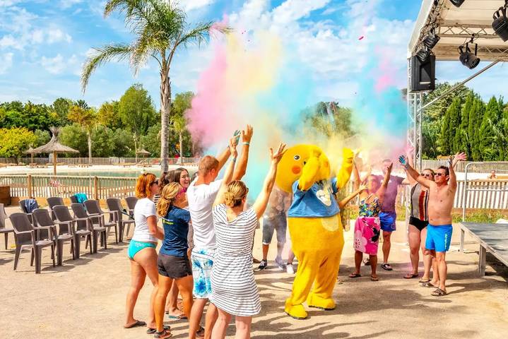 Camping für 8 Personen, mit Pool und Terrasse in Pyrénées-Orientales - 3