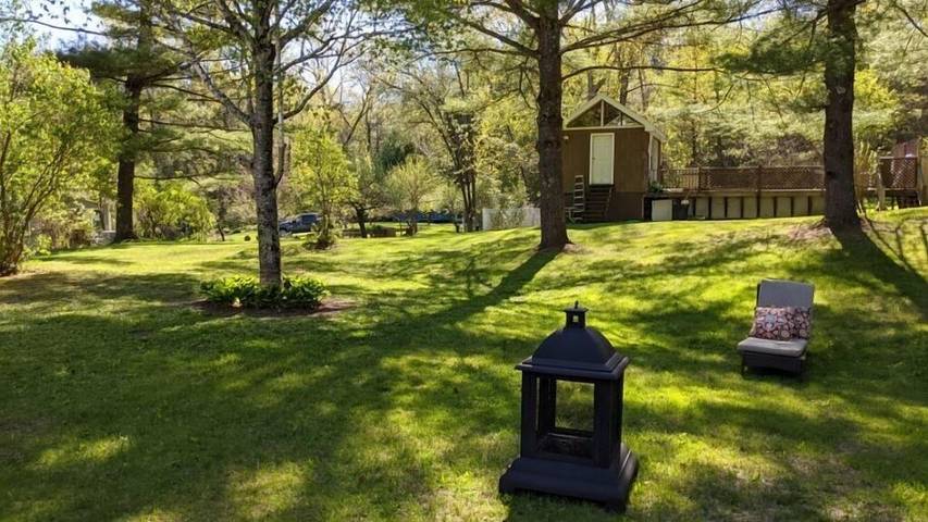 Vacation rental for 10 people, with yard and pool in Lee