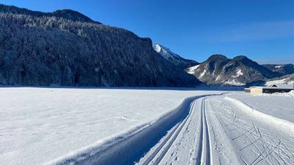 Ferienwohnung für 2 Personen, mit Whirlpool und Pool sowie Sauna und Garten in Bizau