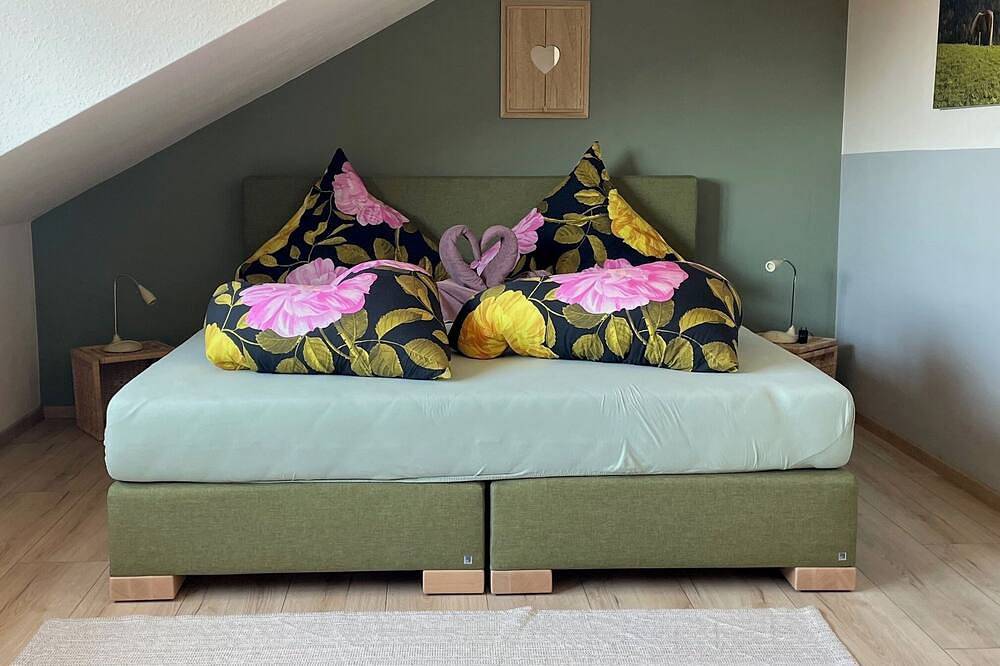 Charmantes Ferienhaus in Oberstdorf-Reichenbach /Allgäu  4 Schlafzimmer, 2 Bäder in Oberstdorf, Bayerisch Schwaben