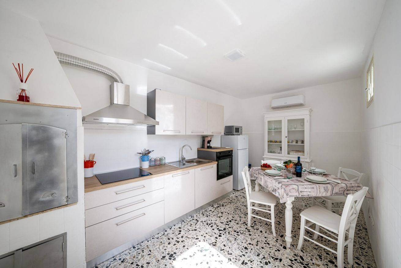 Entire apartment,  Dimora Atzè: family home with terrace  in Fasano, Salento