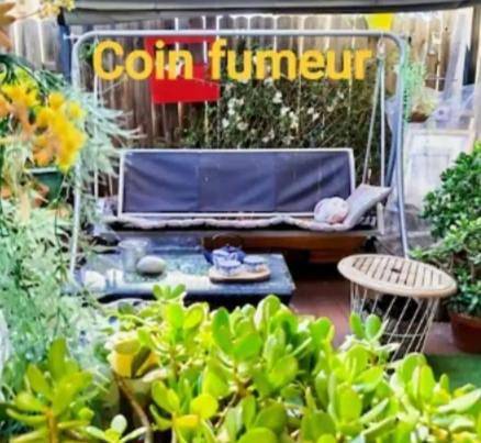 Chambre d’hôte pour 2 personnes, avec terrasse ainsi que piscine et vue, animaux acceptés à Saint-Raphaël - 2