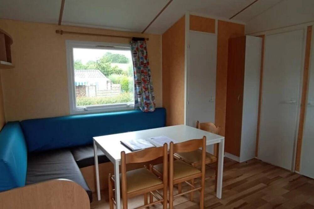 Zecamping 3 étoiles pataugeoire 4km plage chiens acceptés locatif 32m2 6 pers in Pouldreuzic, Côte de Cornouaille