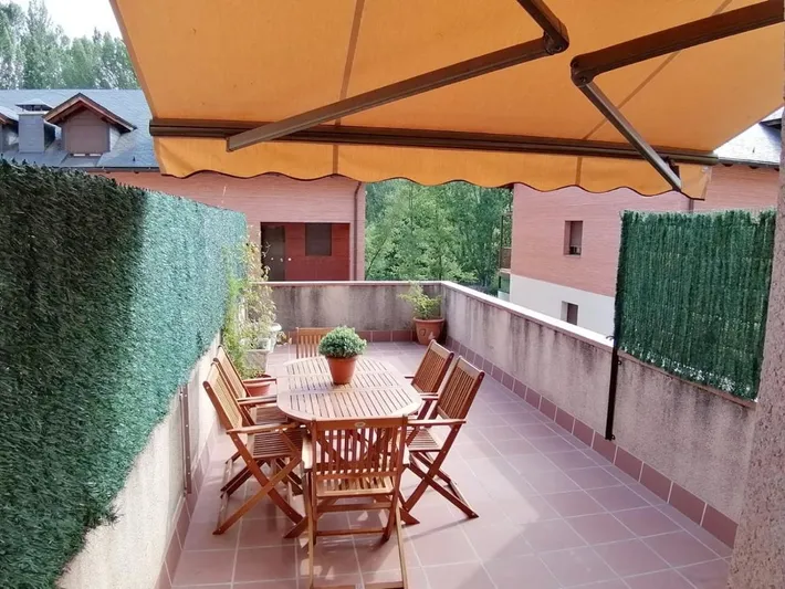 Holiday apartment for 4 people, with terrace and pool as well as view - 1
