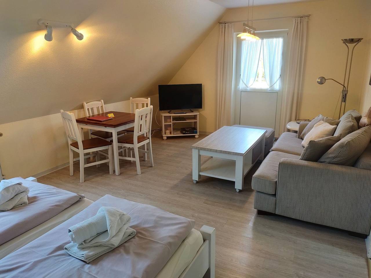 Ganze Ferienwohnung, Harde 15, Og rechts - Harde 15, Og rechts in Wyk auf Föhr (Stadt), Wyk auf Föhr