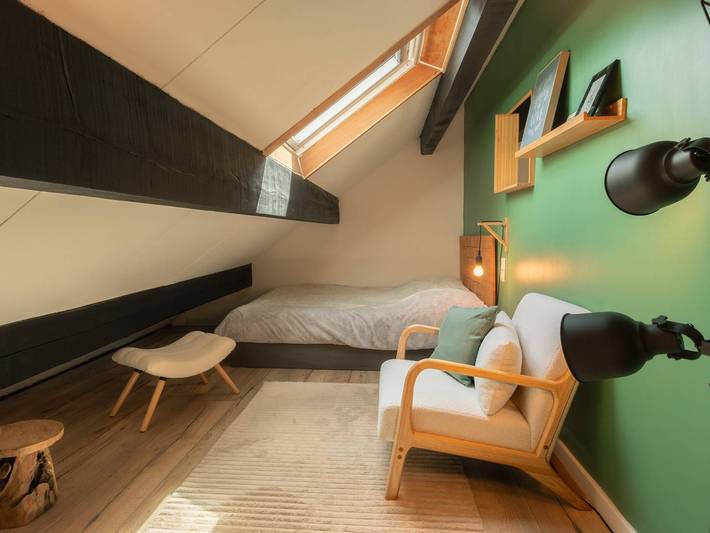 Entire apartment, New apartment for 6, balcony, parking in Cauterets in Cauterets, Pyrenees National Park