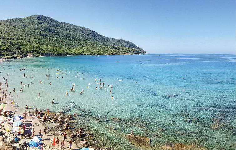 Appartement de vacances entier, Appartement en bord de mer avec WiFi et AC in Castellabate, Cilento Coast