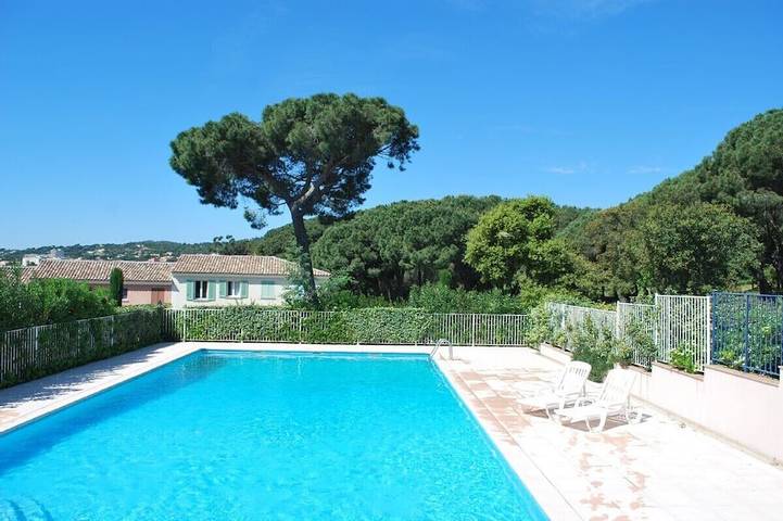 Ferienwohnung für 6 Personen, mit Terrasse und Garten sowie Pool - 1
