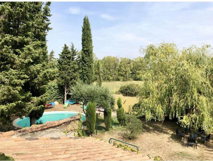 Villa pour 8 personnes, avec Terrasse ainsi que Jardin et Piscine