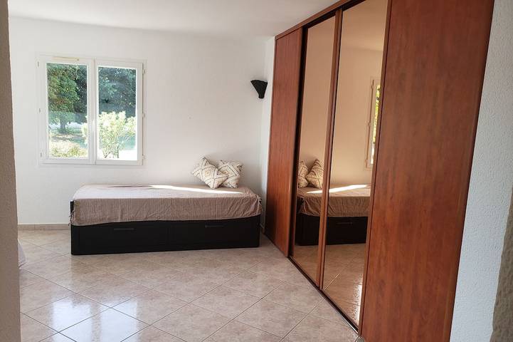 Location de vacances pour 11 personnes, avec jacuzzi et jardin à Port-Saint-Père - 3