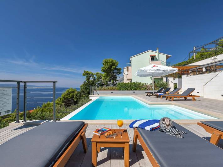 Ganze Wohnung, Matko's Oasis A1 3-Zimmer-Wohnung in Punta Soline, Brela