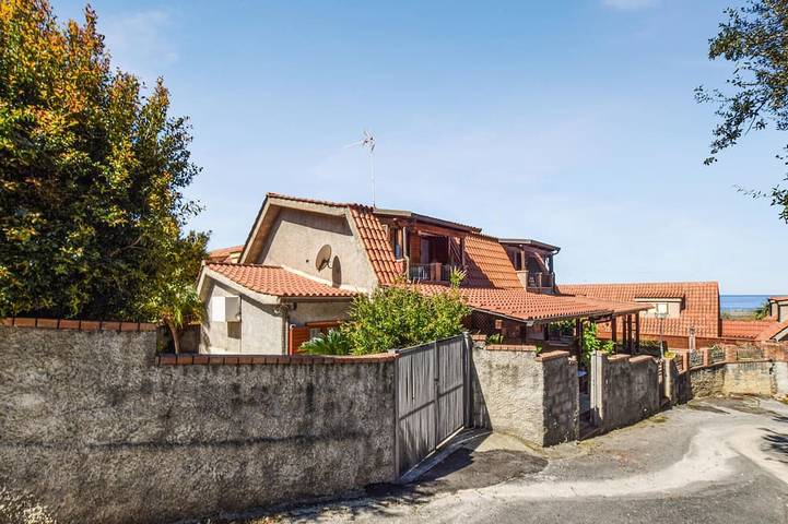 Maison de vacances pour 5 personnes, avec jardin et terrasse, animaux acceptés - 1