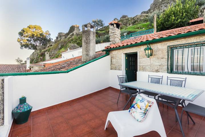 Casa de férias para 5 pessoas, com Terraço e Jardim em Distrito de Castelo Branco