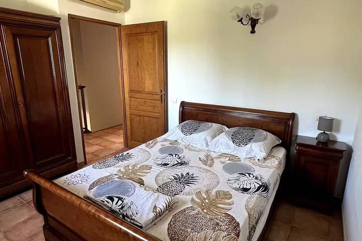 Villa pour 6 personnes, avec jardin et terrasse, animaux acceptés à Aix-en-Provence - 4