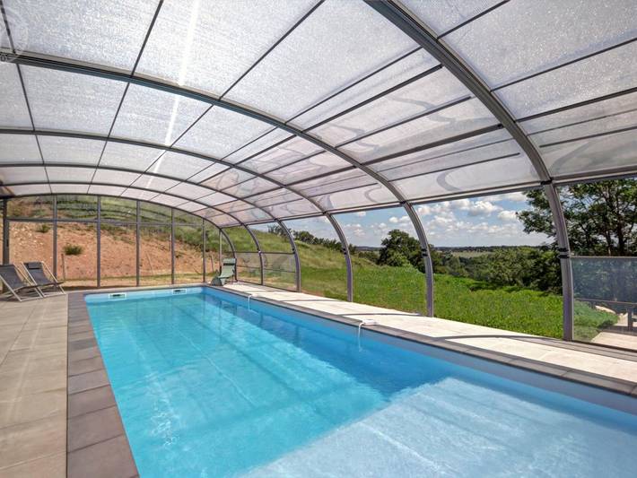 Charmantes renoviertes Haus mit beheiztem Pool in Sail-les-Bains, Roanne und Umgebung