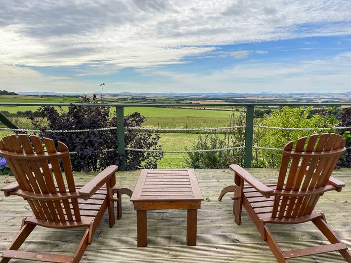 Glamping for 4 people, with pets in Aberdeenshire