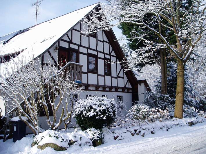 Ferienwohnung für 3 Personen, mit Balkon und Garten in Buxtehude