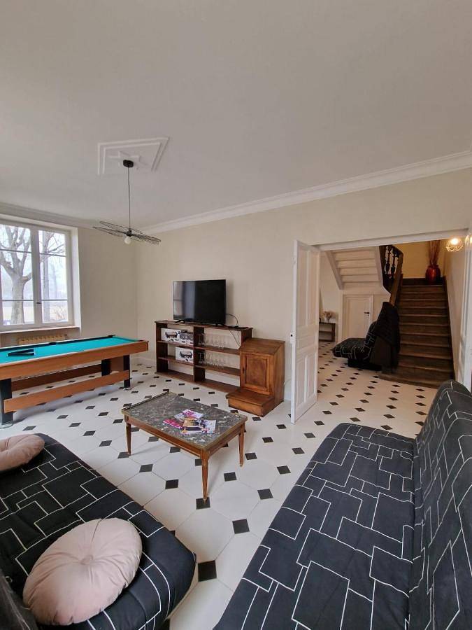 Five-Bedroom House in Tain-l'Hermitage, Région de Valence