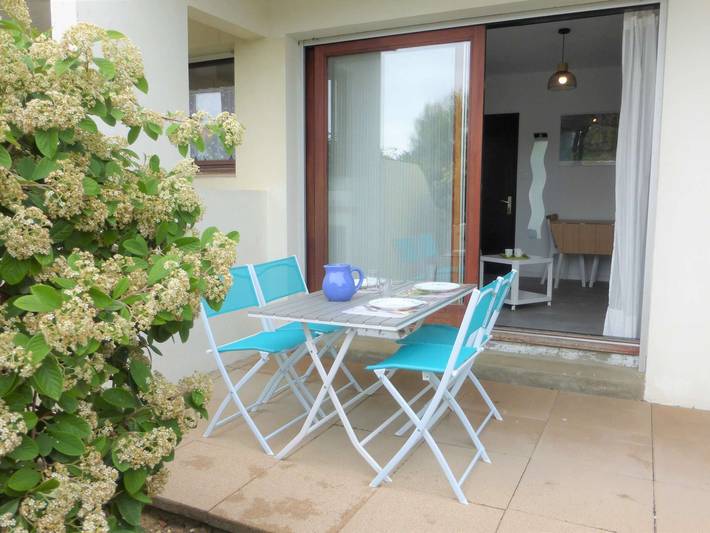 Appartement de vacances pour 3 personnes, avec piscine et terrasse