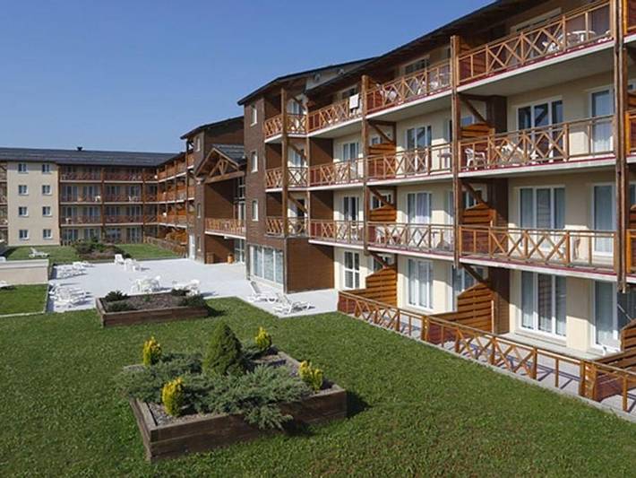 Camping pour 4 personnes, avec sauna et balcon, animaux acceptés