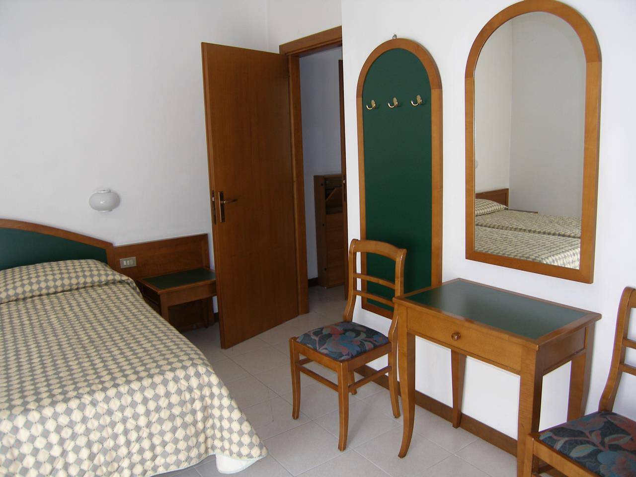 Apartamento entero, Residenz Doria Zweizimmer-Wohnung Bilo für 5 Personen in Garda, Montañas Garda