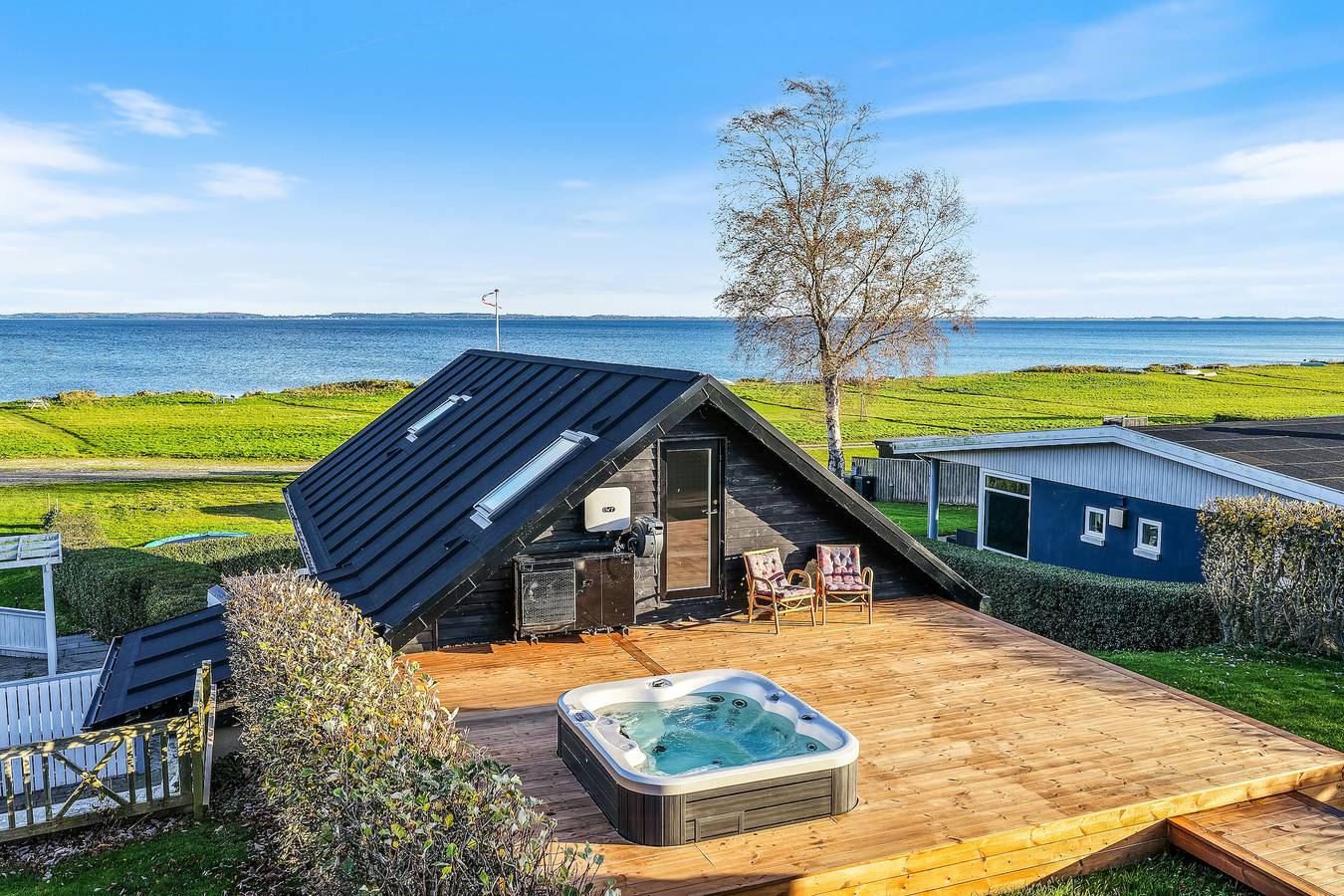 Neu renoviertes Ferienhaus mit Meerblick bei Hesselager in Hesselager, Svendborg