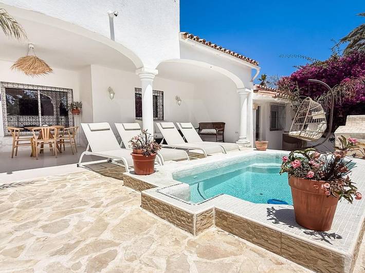 Chalet para 6 personas, con piscina y jardín en Elviria