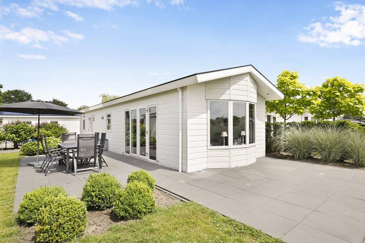 Appartement voor 6 personen, met tuin en terras aan het Veluwemeer