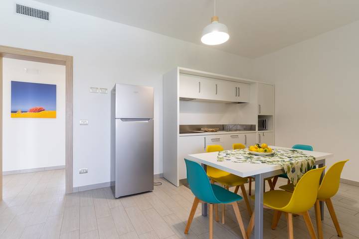 Apartamento entero, Apartamento vacacional 'Le Scuderie 11' con piscina compartida, jardín compartido y Wi-Fi in Galatone, Provincia de Lecce