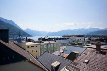 Ferienwohnung für 6 Personen, mit Ausblick und Balkon sowie Seeblick in Gmunden