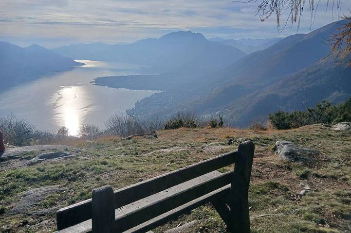 Ferienhaus für 4 Personen, mit Garten in Gordola