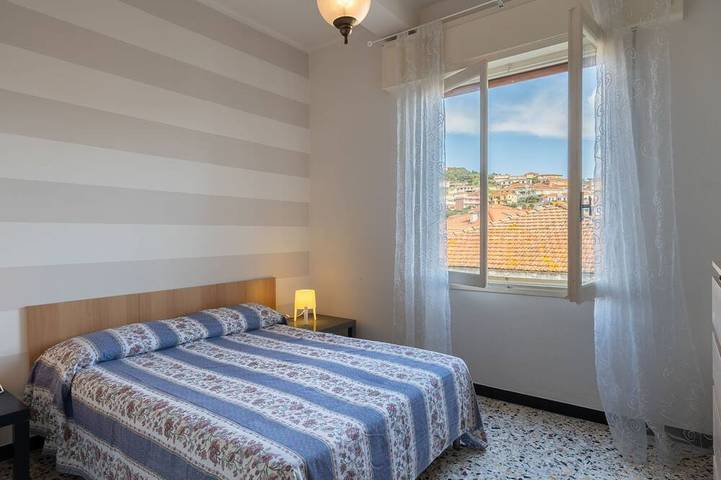 Appartamento intero, Cipressi in San Lorenzo al Mare, Riviera di Ponente