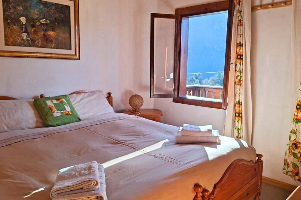Ganze Wohnung, Rium Dolomiti - Lake View Apartment near Cortina in Pieve di Cadore, Östliche Dolomiten