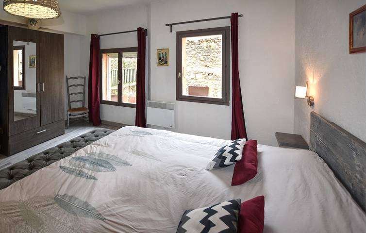 Location de vacances pour 4 personnes, avec terrasse à L'Isle-sur-la-Sorgue - 2